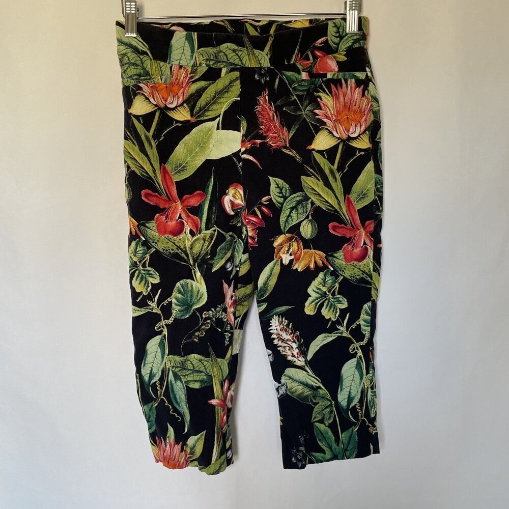 Chico's floral bright leaves pattern cropped pants pull on size 6 pockets